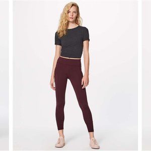 Lululemon In Movement 7/8 Tight Everlux 25"